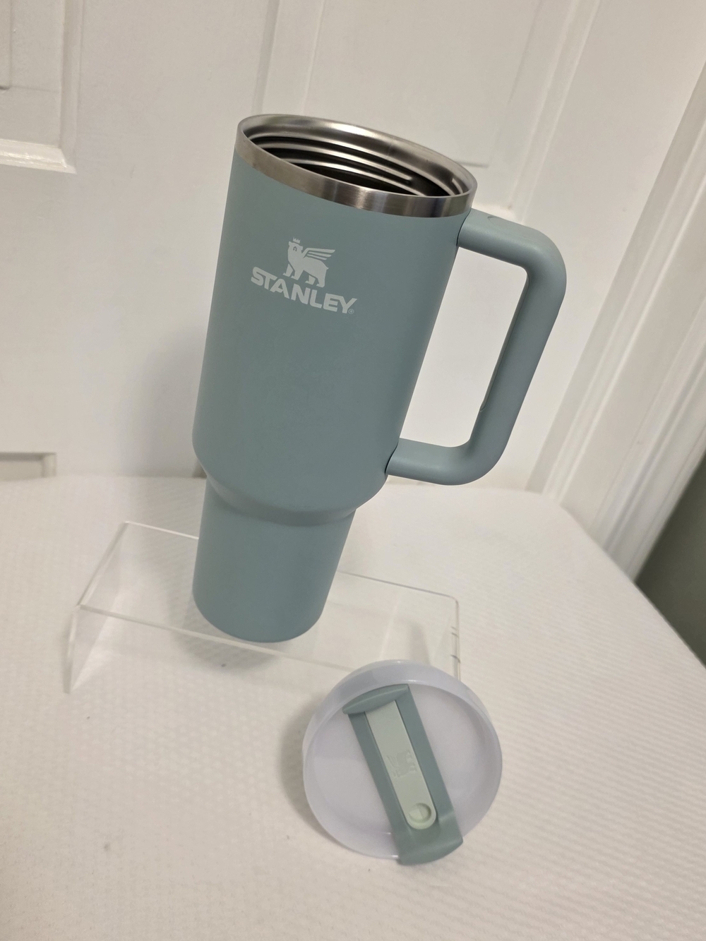 Stanley Seafoam Insulated Travel Tumbler with Handle And Lid 40 Ounce